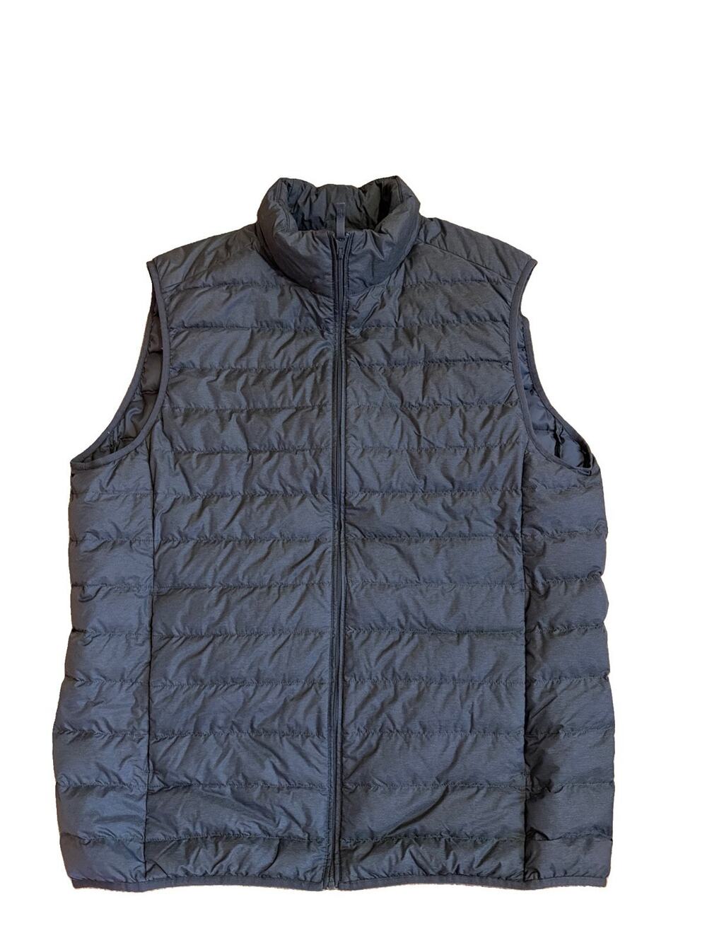 Uniqlo Vest Mens Medium Gray Ultra Light Down Puffer Full Zip Lightweight